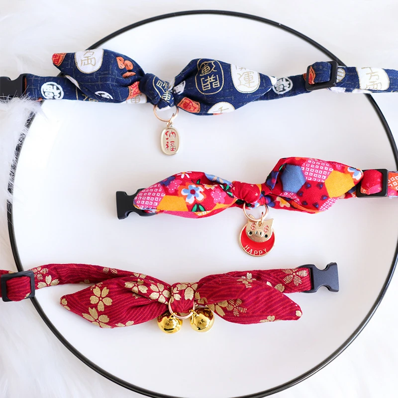 Collares elegantes para gatos con estampado japonés, collar con forma de Orejas de conejo para gatos, decoración de primavera, suministros para cachorros, ropa para el cuello, accesorios para gatos